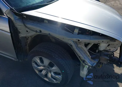 2008 Honda Accord 2.4 Ex-L из США, поврежденный, VIN JHMCP26808C036975